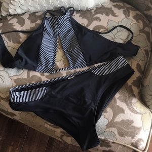 No brand black bathing suit with keyhole